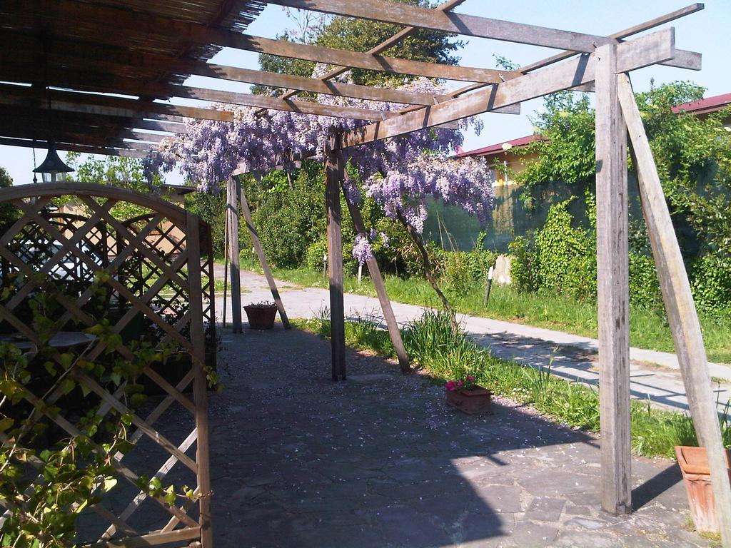 Villa Le Navi Antiche à Pise Extérieur photo